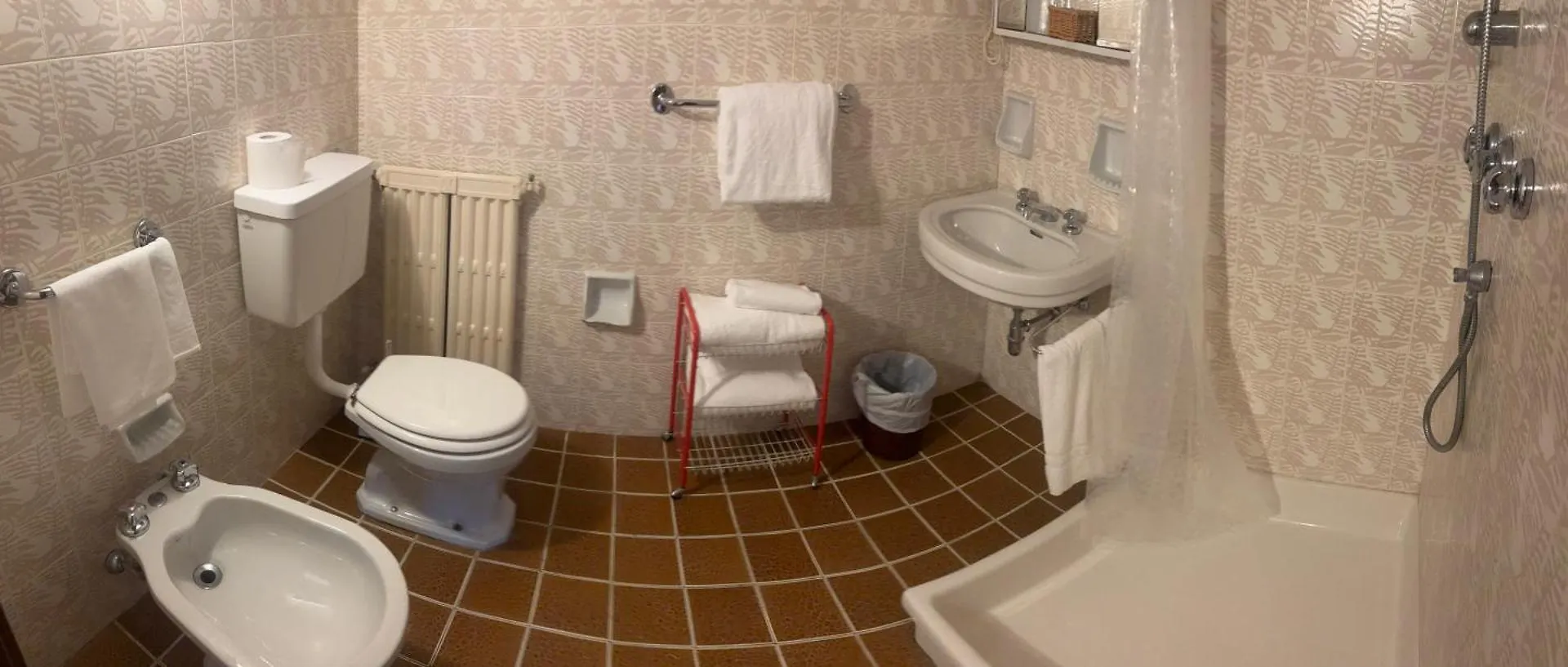 Casa Vacanza - Casa Del Padre Nascimbeni Torri Del Benaco Guest house