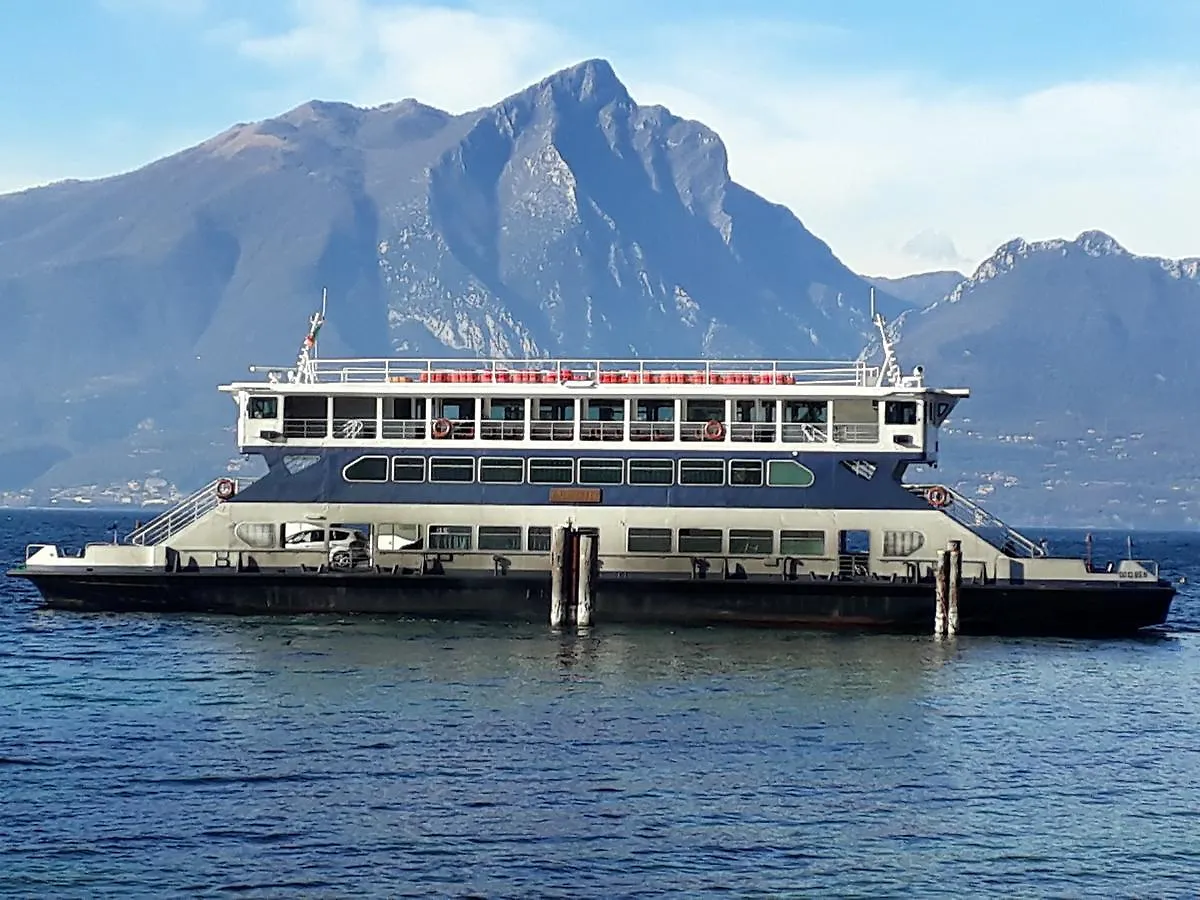 Casa Vacanza - Casa Del Padre Nascimbeni Torri Del Benaco 0*,