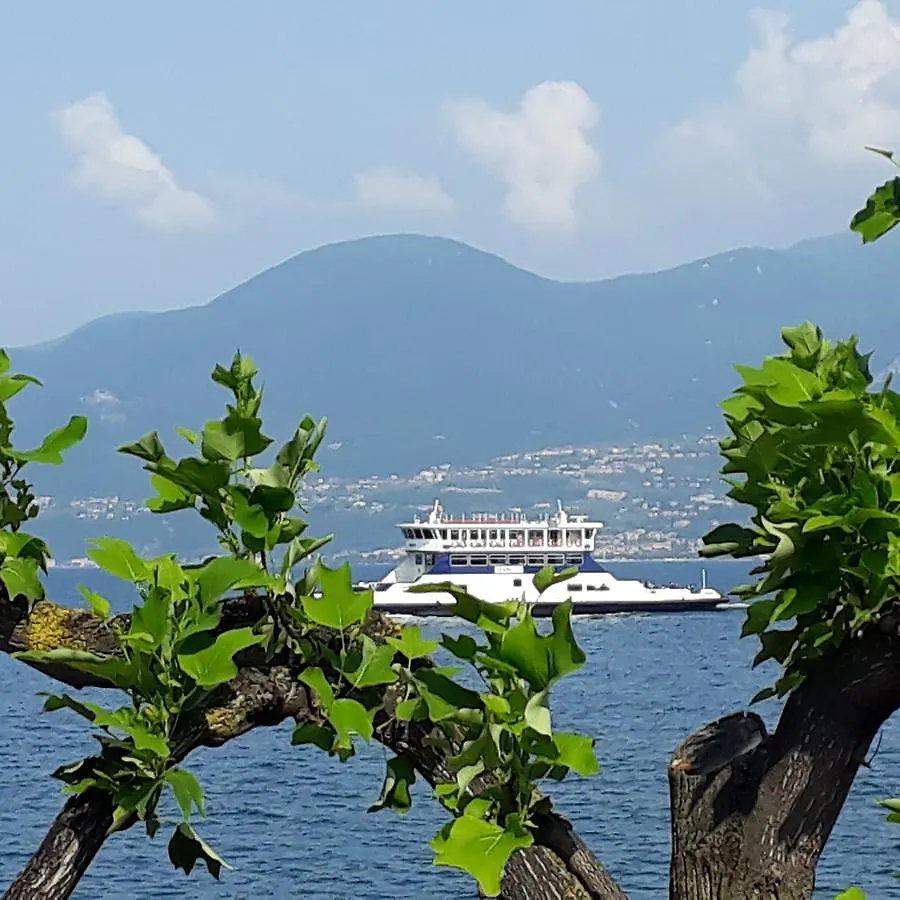 Casa Vacanza - Casa Del Padre Nascimbeni Torri Del Benaco Italie