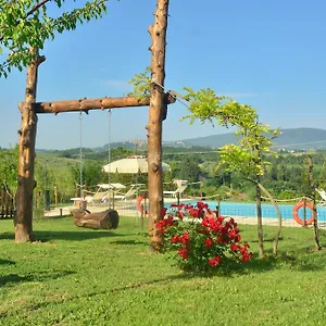 https://fattoria-antonella.it-tuscanyhotel.com